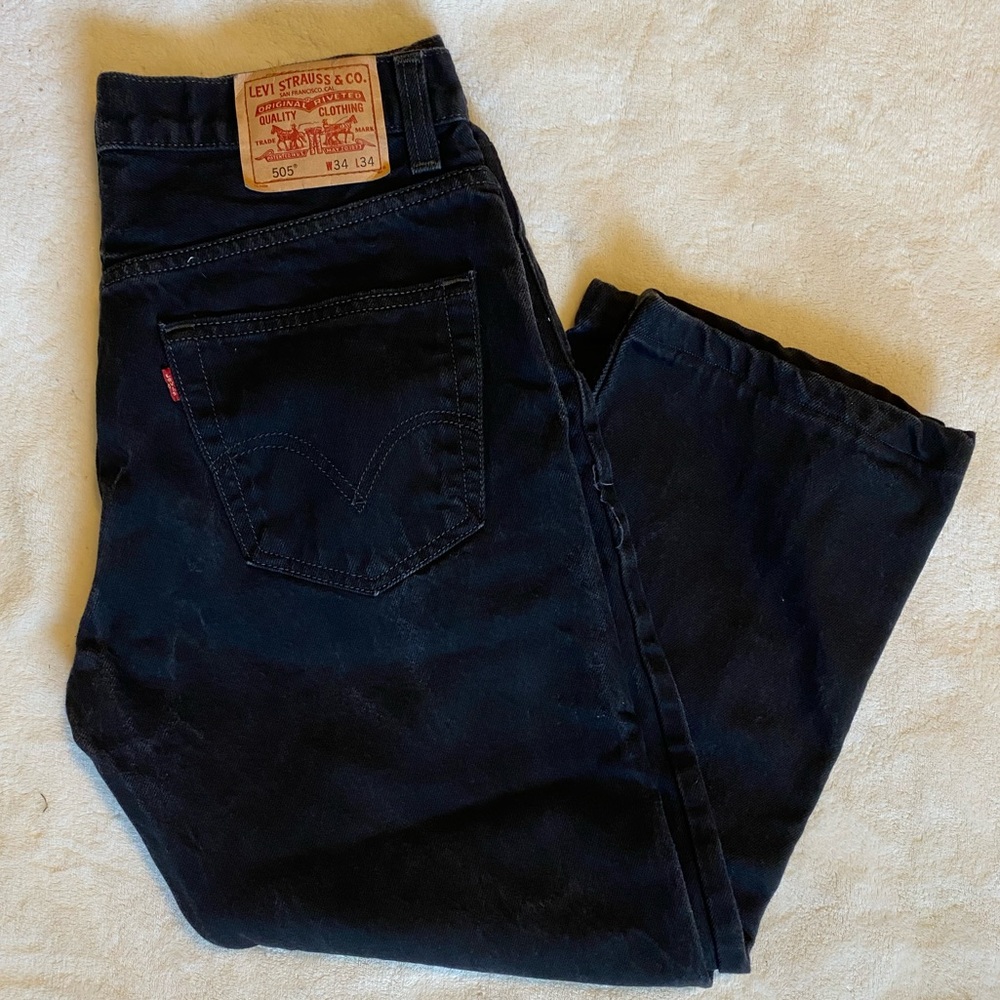 Levi’s regular fit 505 black.